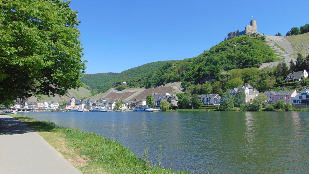 Christiana'S Wein & Art Hotel Bernkastel-Kues Exterior photo