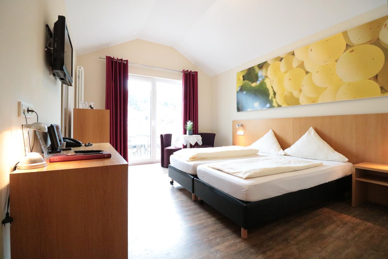Christiana'S Wein & Art Hotel Bernkastel-Kues Exterior photo